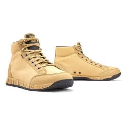 VIKTOS Overbeach Shoe (Coyote) 6 VIKTOS Overbeach Shoe (Coyote) -Military And Outdoor Equipment pe5714 coy overbeach shoe coyote 2up min